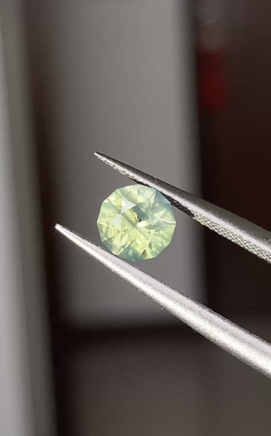 0.8ct Color-Zoning Sapphire