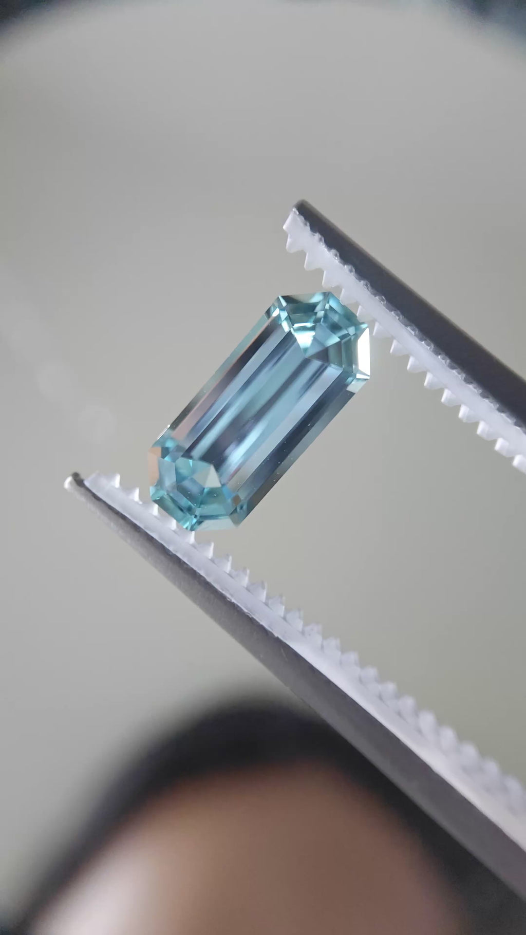 1.84ct Aquamarine