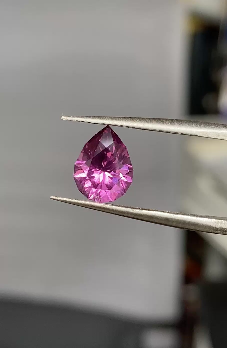 2.22ct Color-Change Pyrope Garnet
